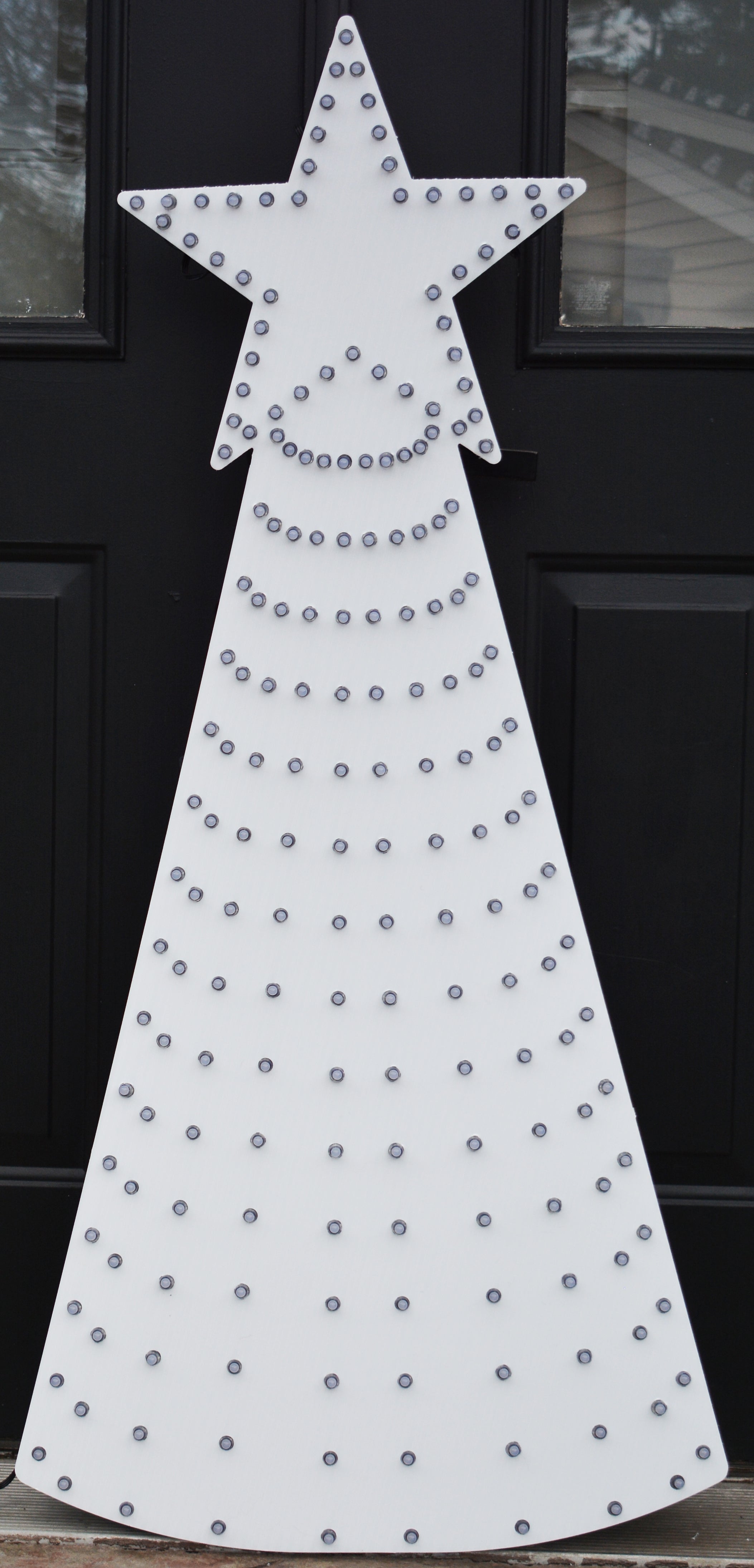 Tree Line 3ft-9.5ft!