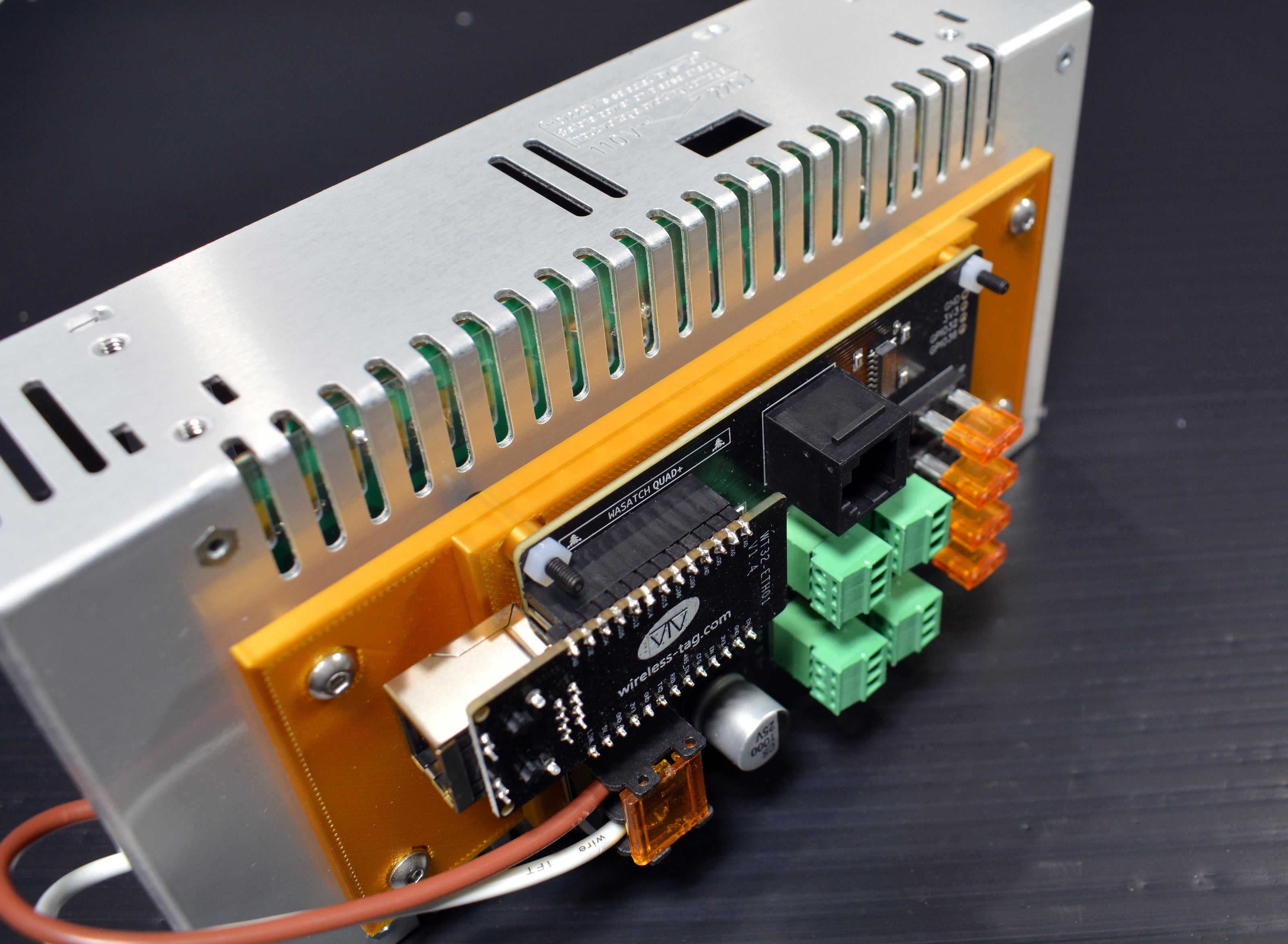 3D printed Wasatch 4 Port controller to PSU Mount system