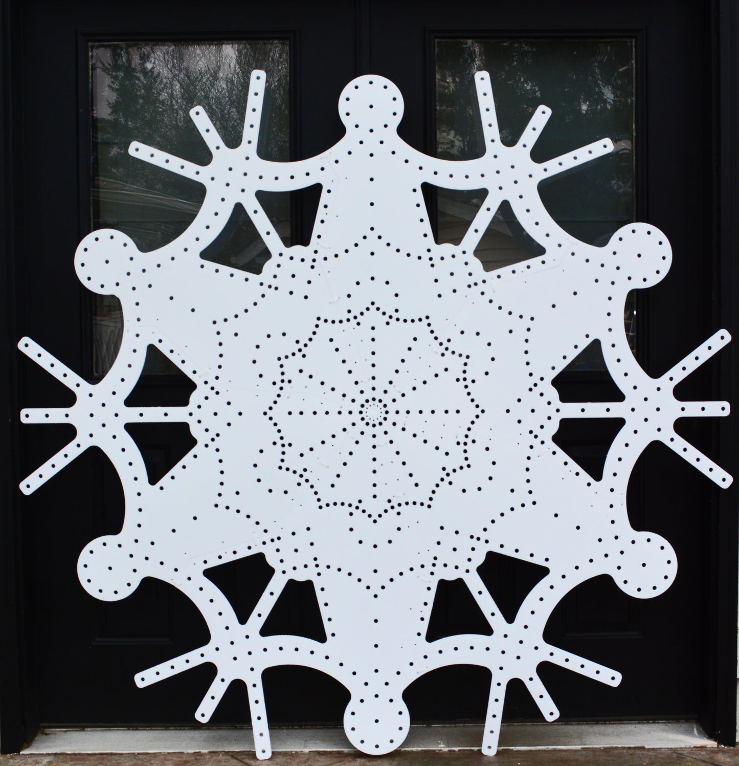SnoWeb - Extra Large Snowflake / Spider Web combo - 6ft, 750 pixels